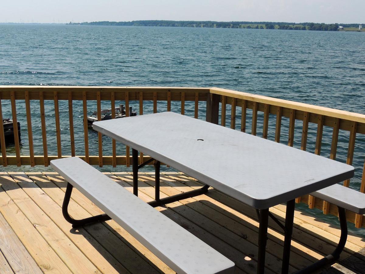 Angel Rock Waterfront Cottages Cape Vincent Extérieur photo