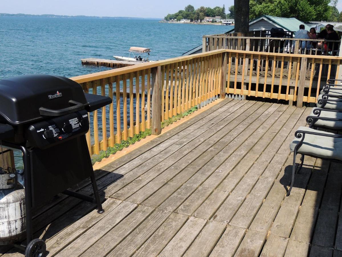 Angel Rock Waterfront Cottages Cape Vincent Extérieur photo