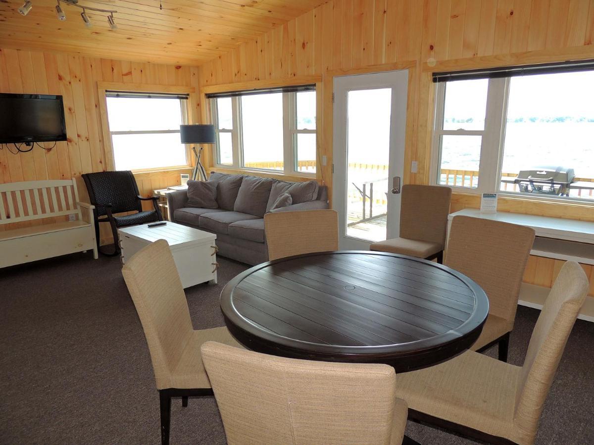 Angel Rock Waterfront Cottages Cape Vincent Extérieur photo