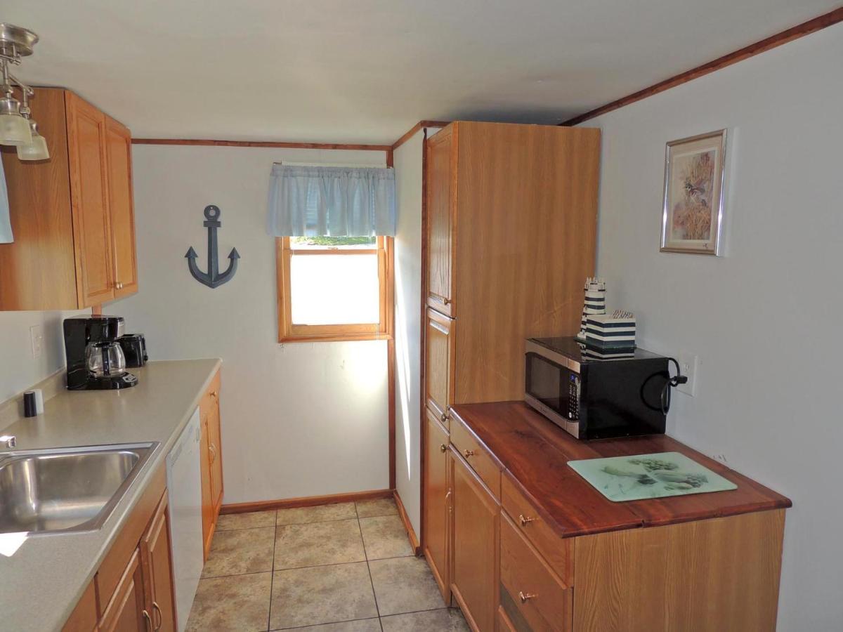 Angel Rock Waterfront Cottages Cape Vincent Extérieur photo