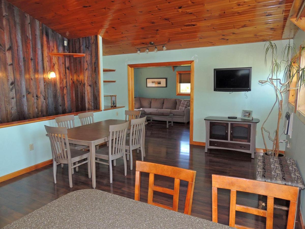 Angel Rock Waterfront Cottages Cape Vincent Extérieur photo