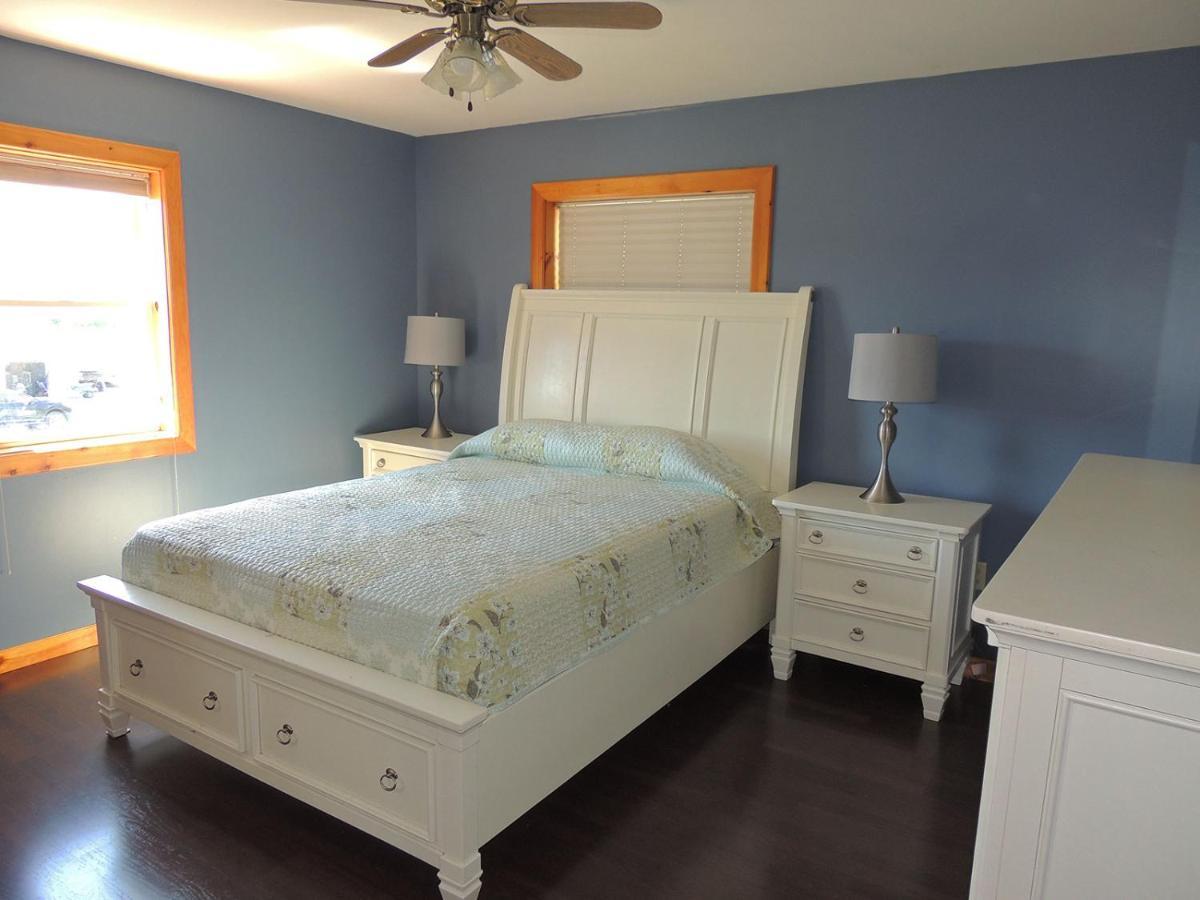 Angel Rock Waterfront Cottages Cape Vincent Extérieur photo