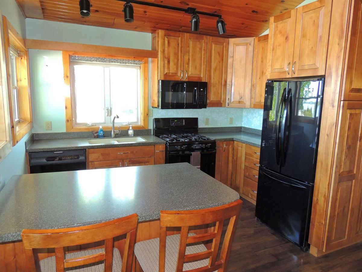 Angel Rock Waterfront Cottages Cape Vincent Extérieur photo