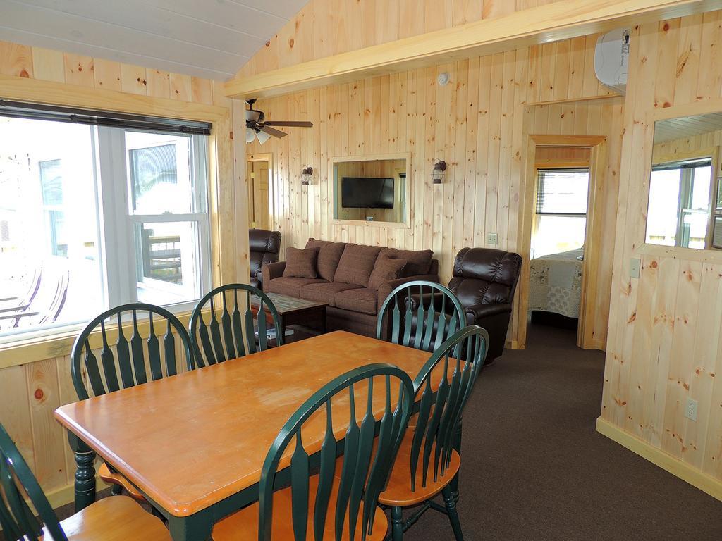 Angel Rock Waterfront Cottages Cape Vincent Extérieur photo